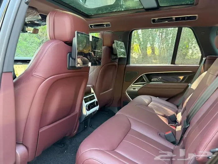 RANGE ROVER VOUAG V6 HSE P400 2025.. 13