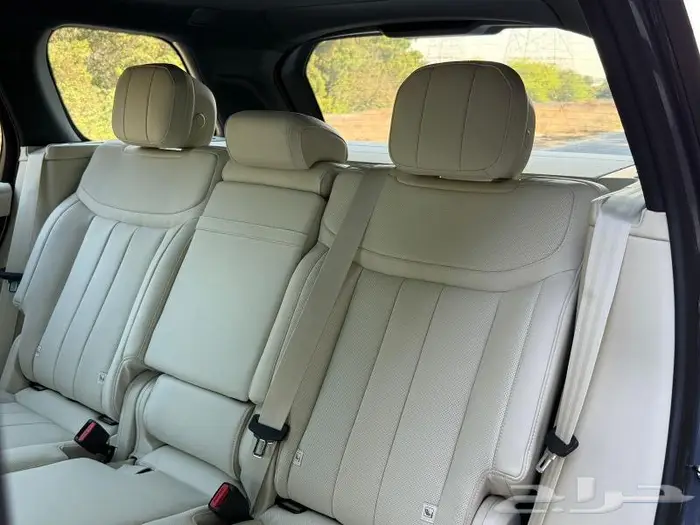 RANGE ROVER VOUAG V6 HSE P400 2025 2 14