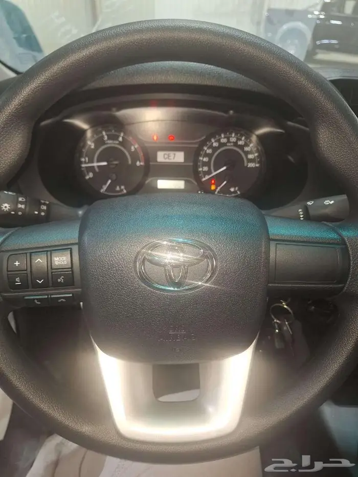 تويوتا هايلوكس ديزل سلق 7