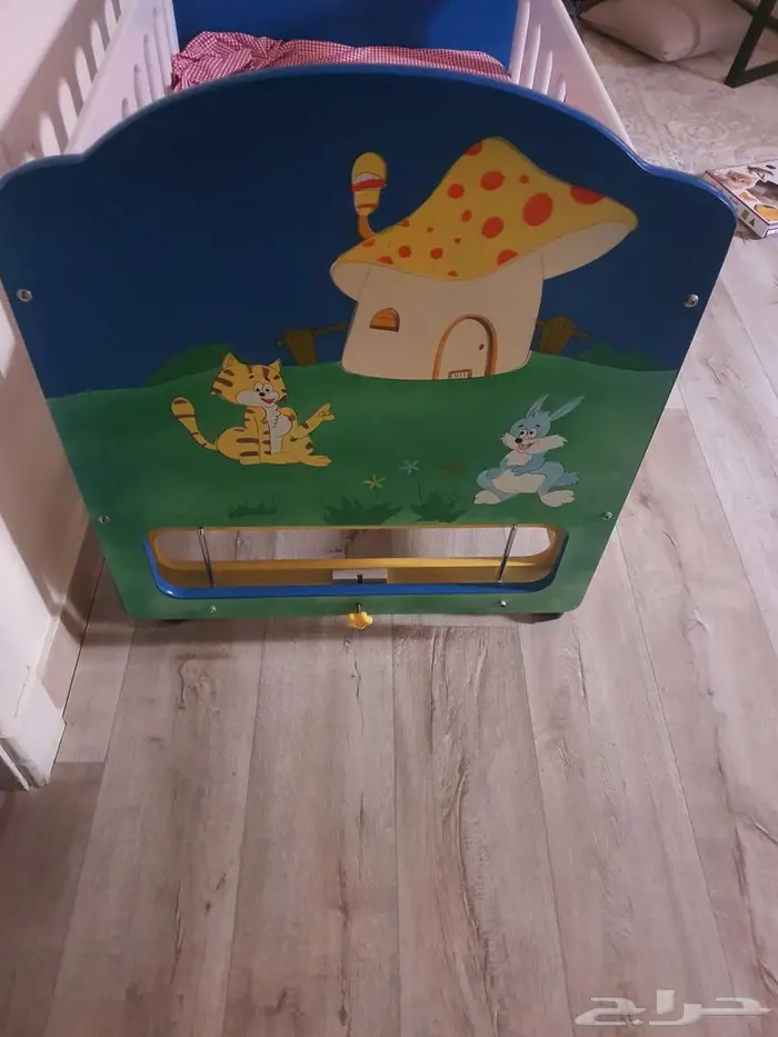 سرير اطفال هزاز 1