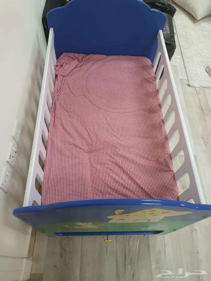 سرير اطفال هزاز 3