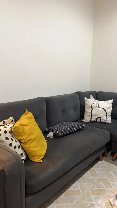 كتب حرف ال رمادي ب300 ريال 3
