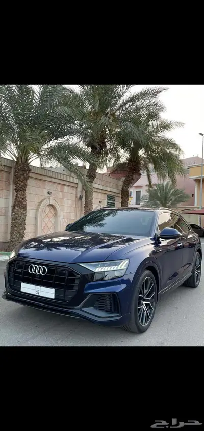 أودي Q8 2021 بلاك ادشن بحالة الوكالة. 1