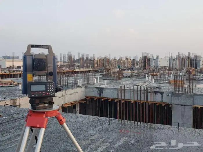 فريق مساحي متكامل بااحدث الاجهزه 0