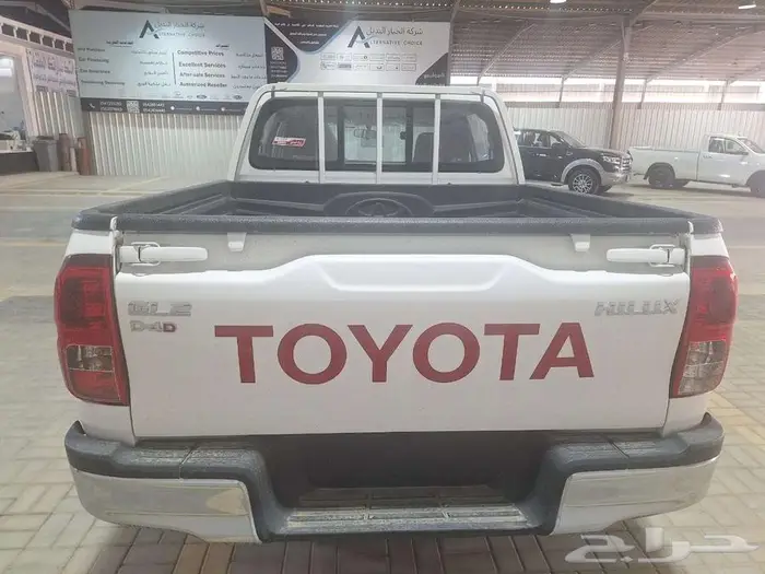 تويوتا هايلوكس ديزل سلق 12