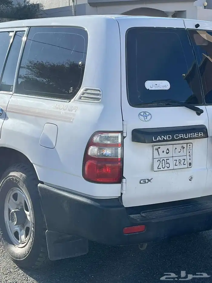 جيب لاندكروزر 2004 6