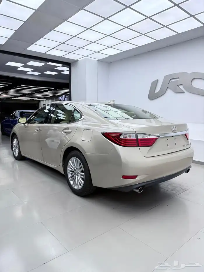 لكزس ES350 2015 و اصدار البطاقة الاماراتية 1