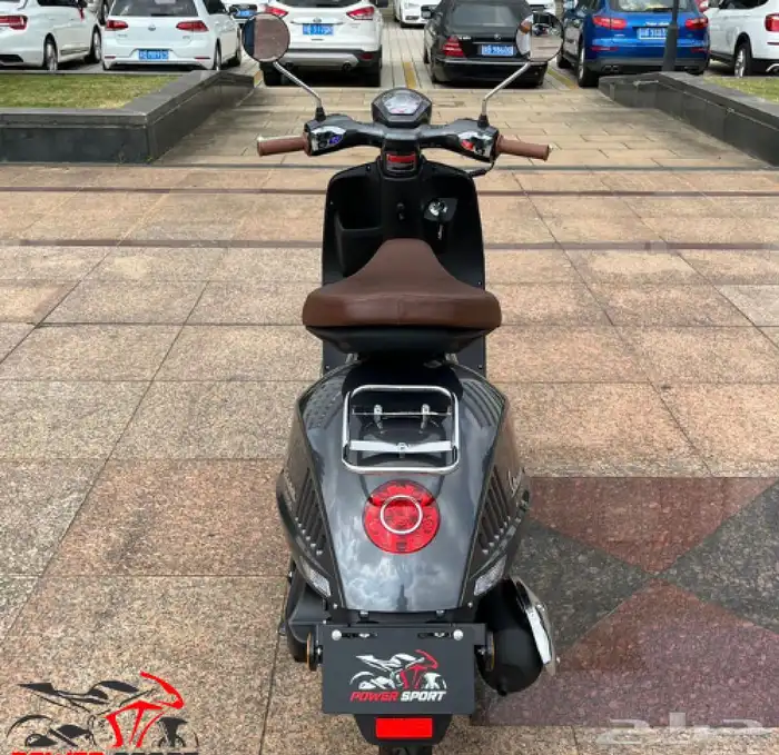 دباب فيزبا الايطالي دراجة عجيب الايطالي 2