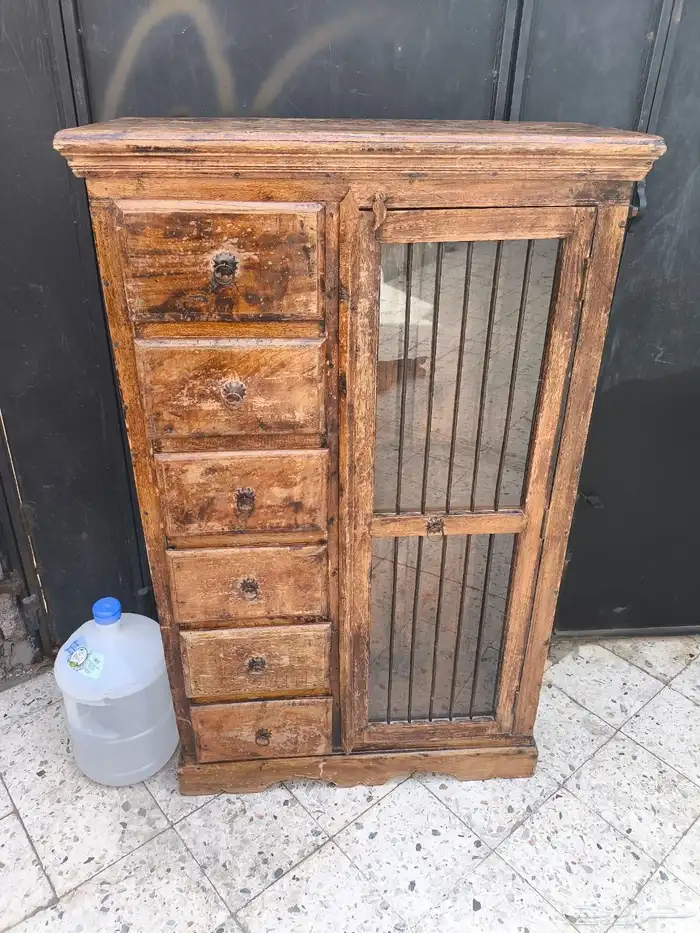 دولاب خشب متحفي مميز جدا 11