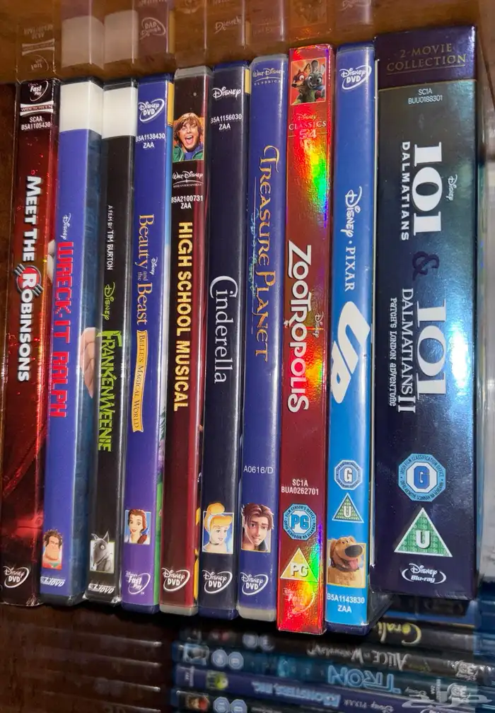 اشرطة فيديو ديزني VHS   CD فيديو و سي دي 4