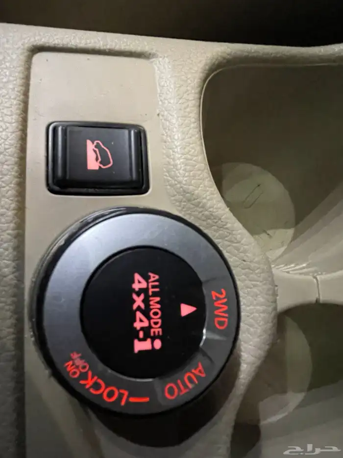 اكس تريل تم البيع 24