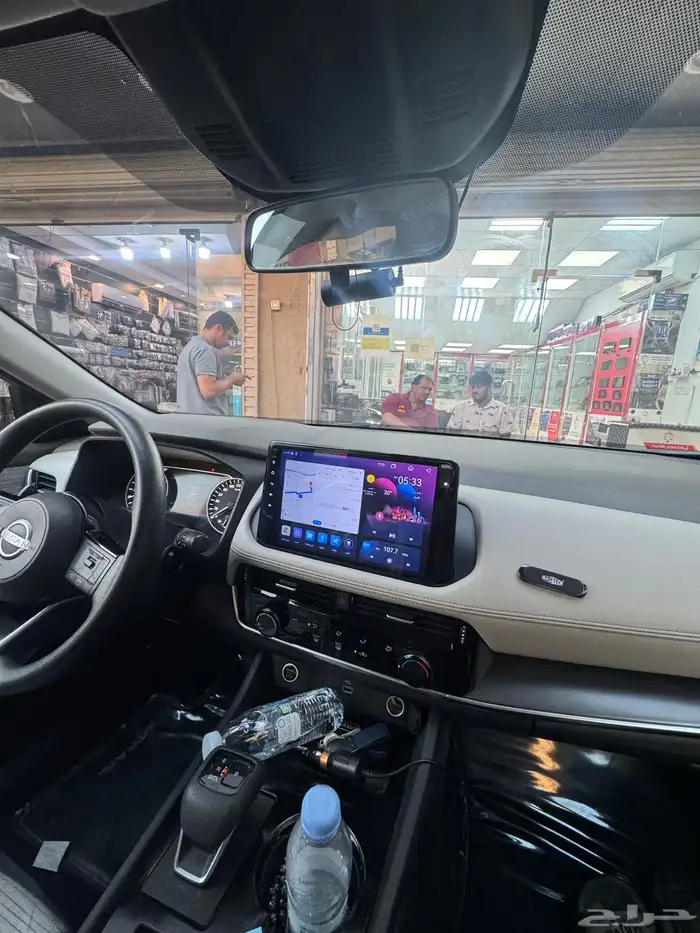 شاشة نيسان اكستريل 2024 3