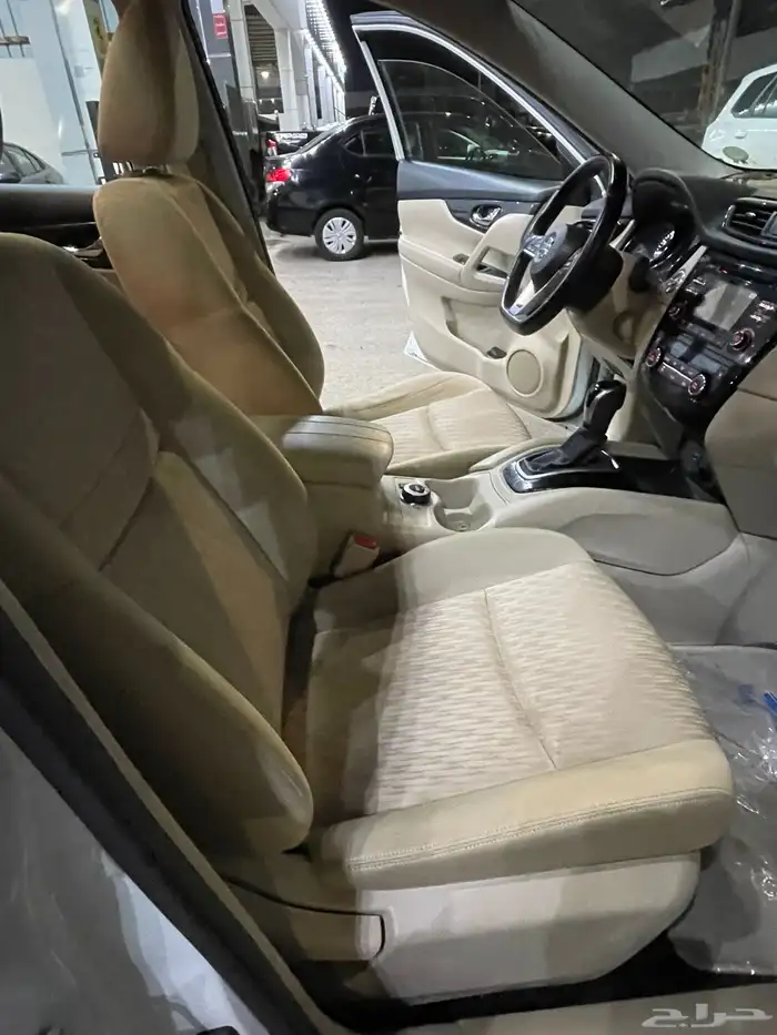 اكس تريل تم البيع 26