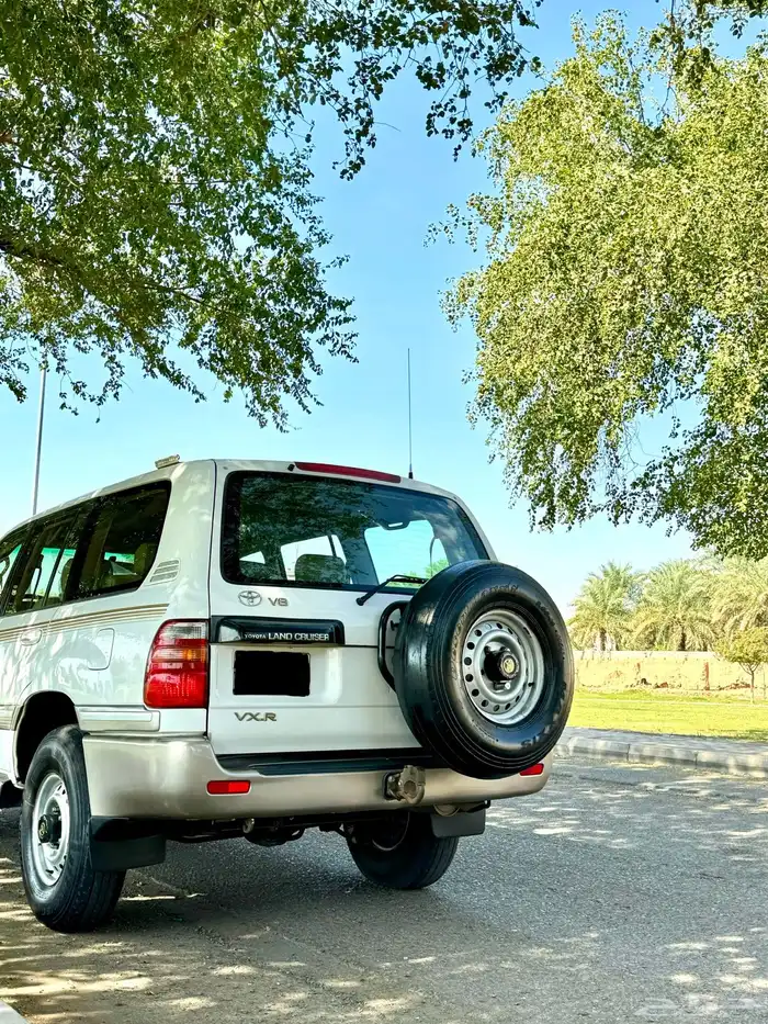 للبيع جيب vxr2002 16