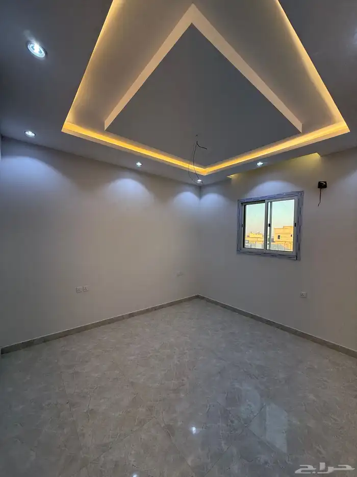 شقة جديدة عرسان للإيجار القدس 9