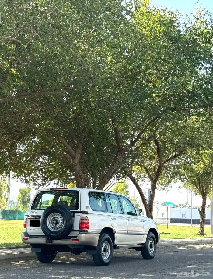للبيع جيب vxr2002 7