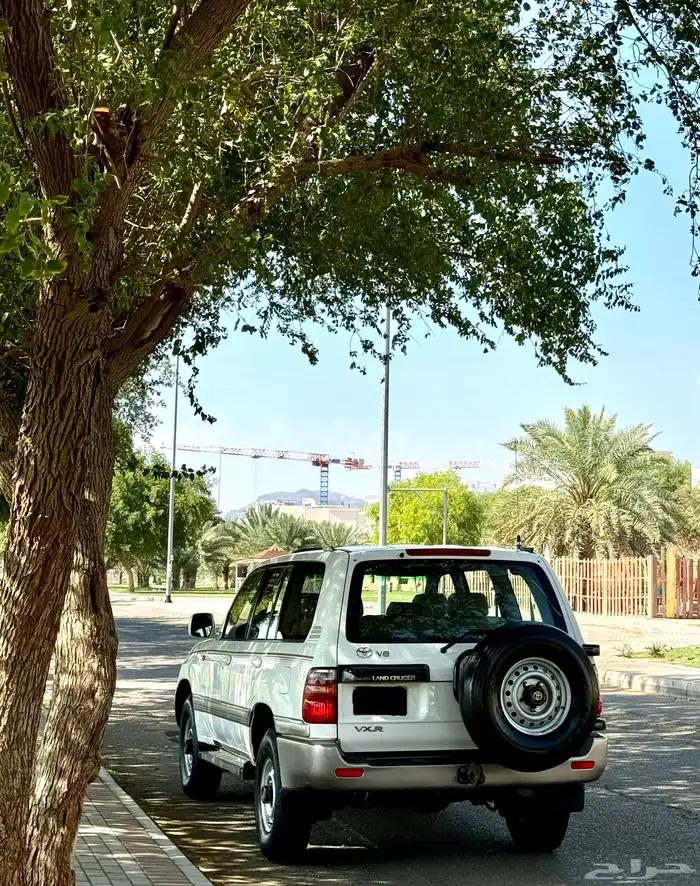 للبيع جيب vxr2002 8