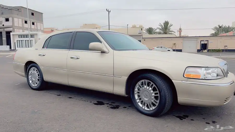 فورد تاون كار 2007 4