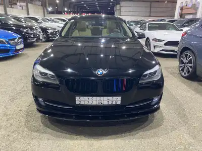 بي ام دبليو 520i 2012 5