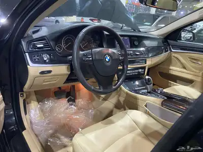 بي ام دبليو 520i 2012 21