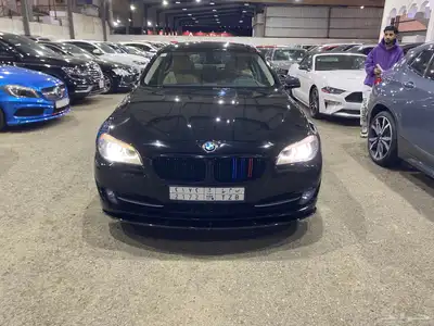 بي ام دبليو 520i 2012 1