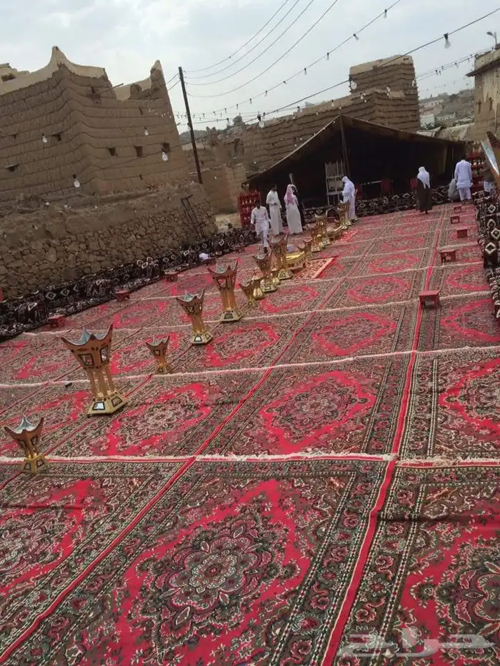 تفصيل بيوت الشعر الملكيه وخيمه الصقور 4