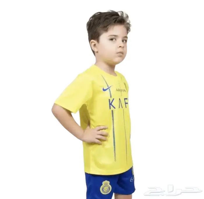 أطقم رياضية للأطفال 1