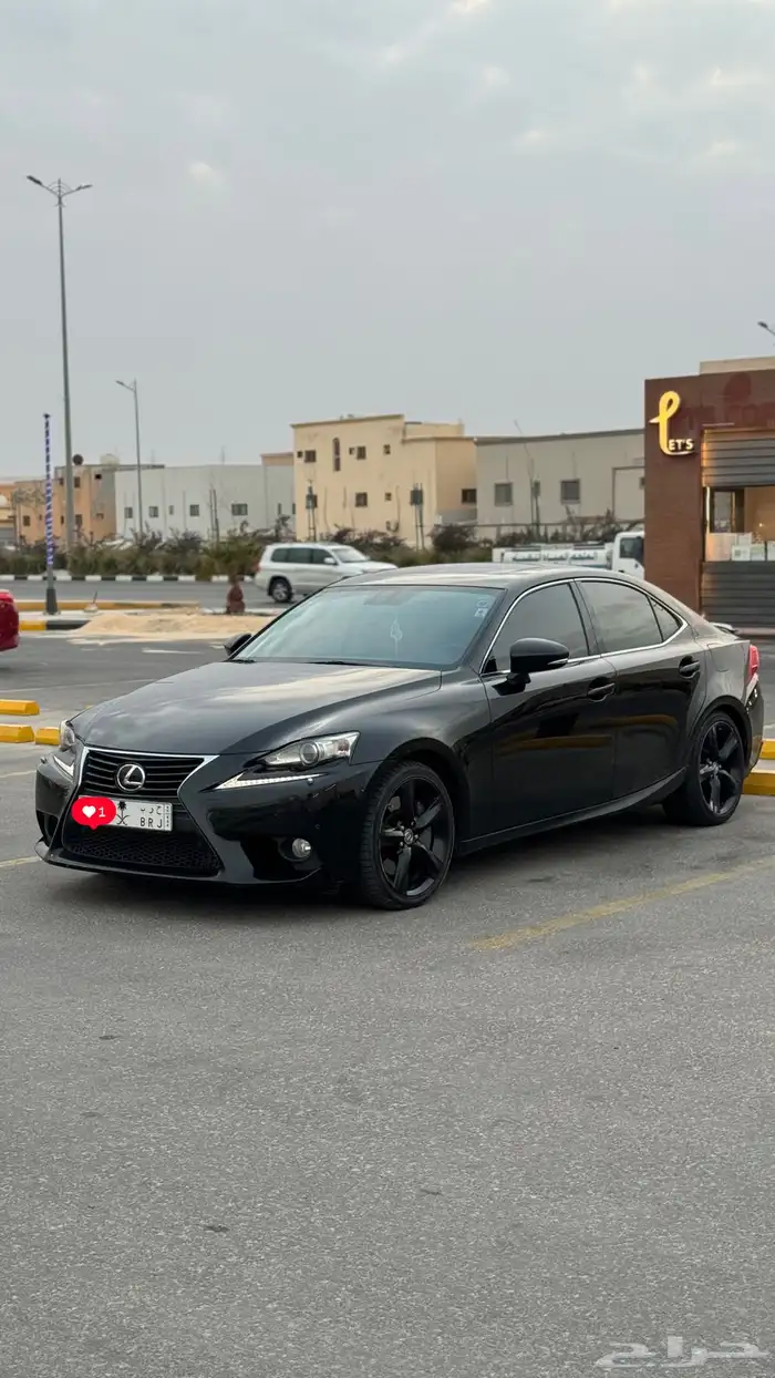 لكزس is350 للي يدور النظيف  تم البيع 1