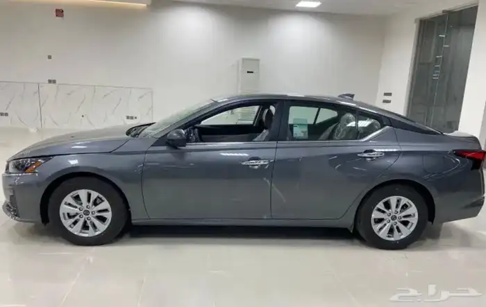 نيسان التيما استاندر موديل 2025 2