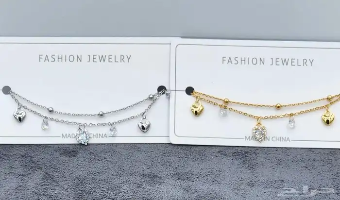 اساور وخواتم وسلاسل مميزة LV وكارتير مع الملحقات ويوجد توصيل 61