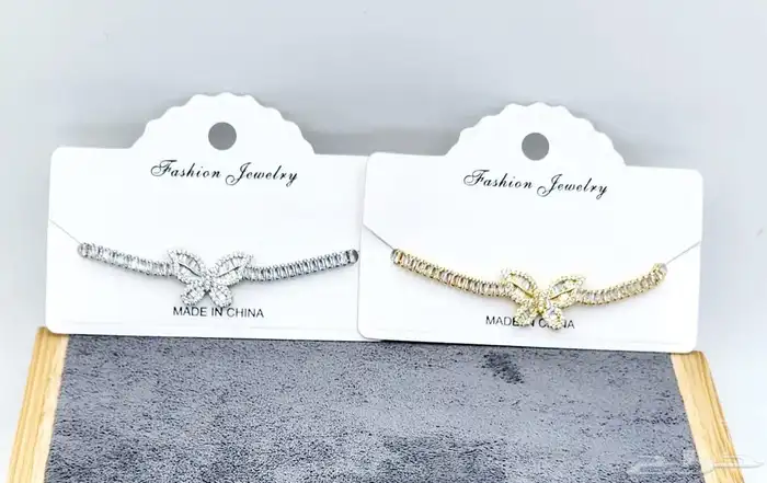 اساور وخواتم وسلاسل مميزة LV وكارتير مع الملحقات ويوجد توصيل 96