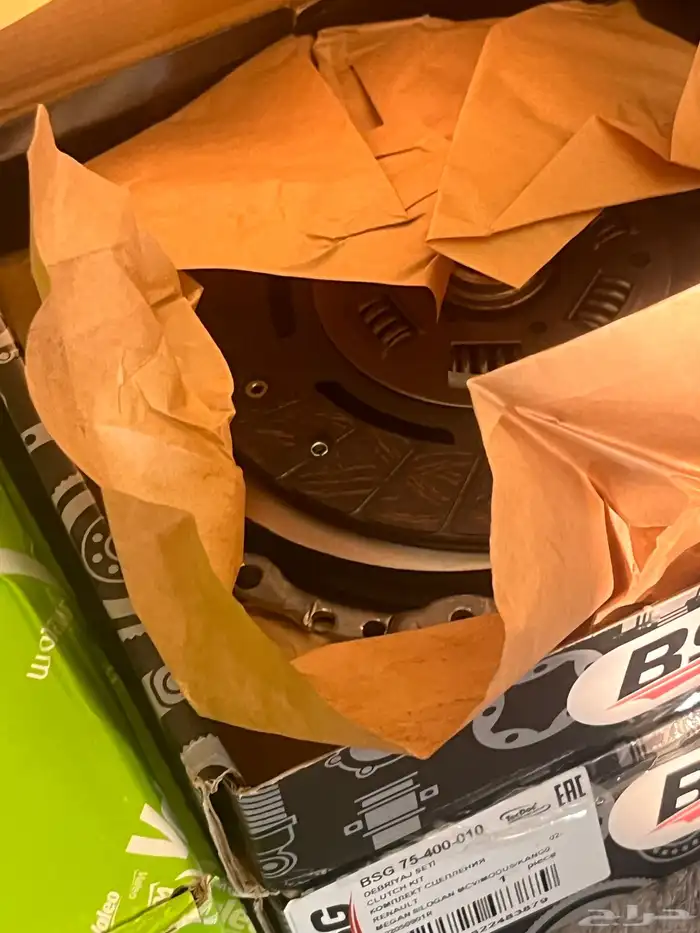 قطع غيار رينو دوكر 23