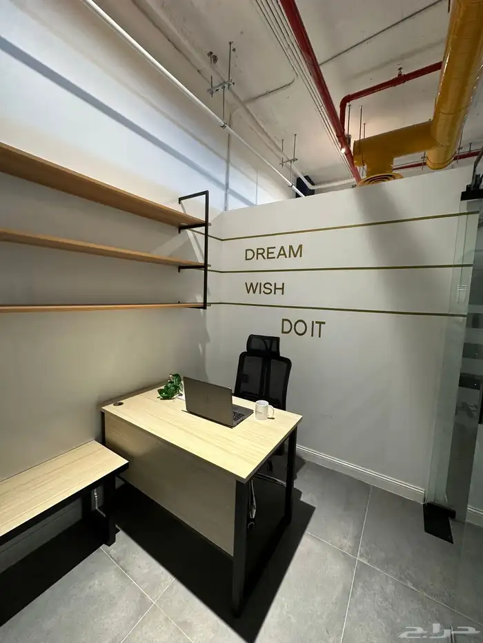 مكاتب مفروشة للإيجار 3