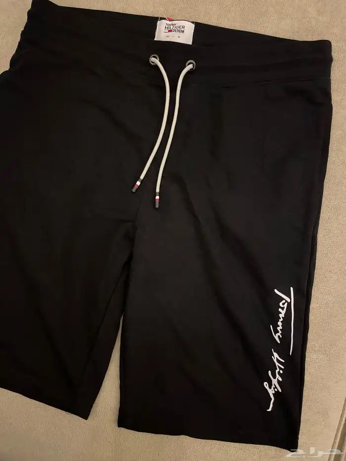 تومي هيلفغر Tommy hildiger 3