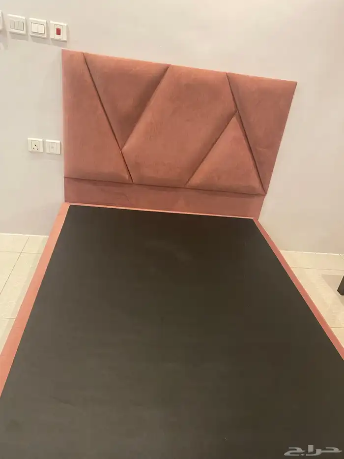 هيكل سرير للبيع 2