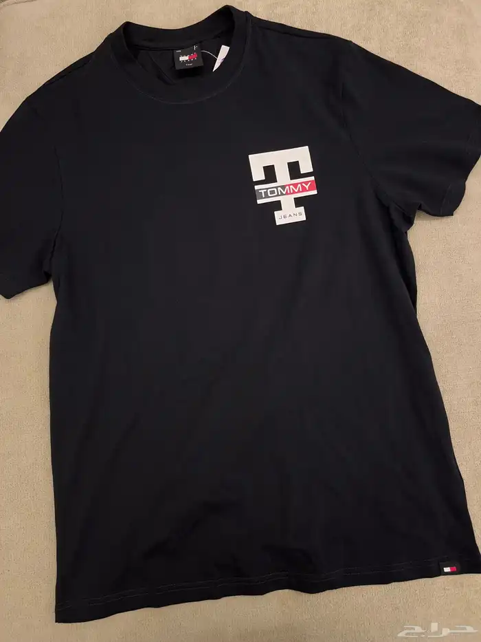 تومي هيلفغر Tommy hildiger 11