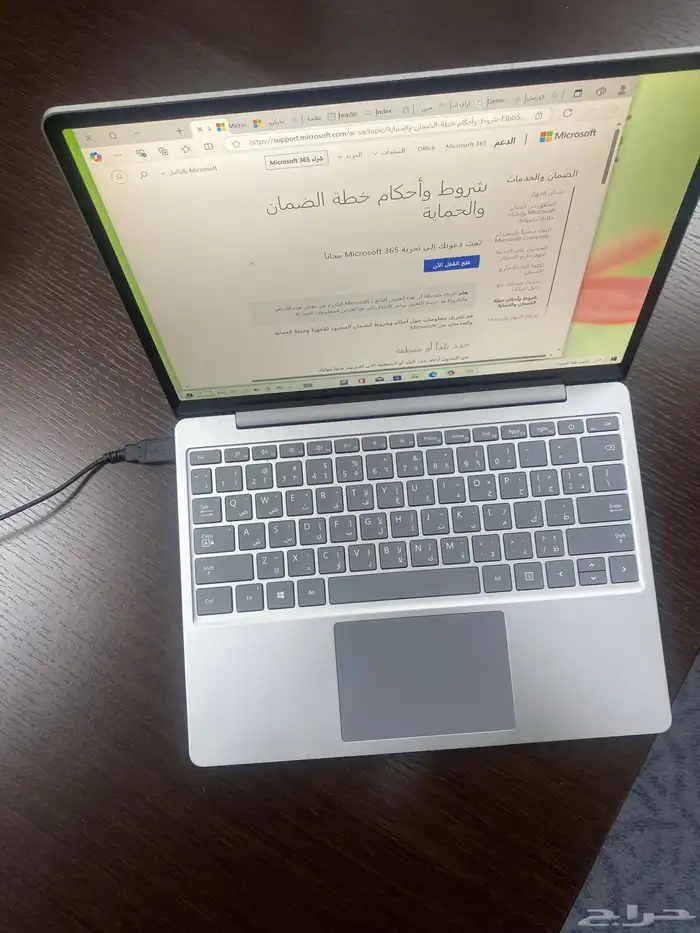 بسعر مغري مايكروسوفت لابتوب جو microsoft laptop surface go 7