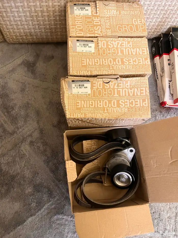 قطع غيار رينو دوكر 49