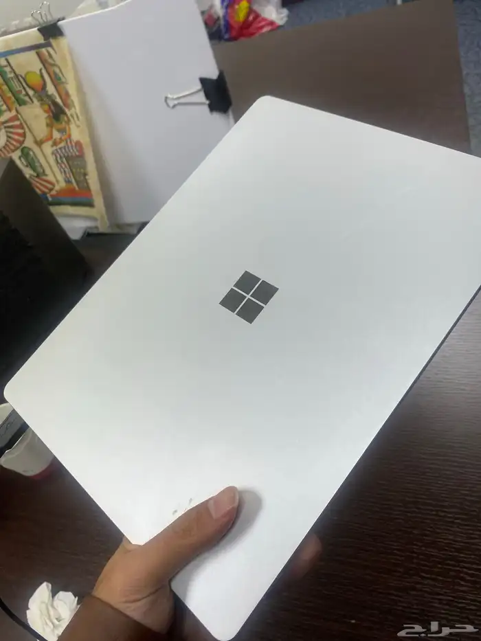 بسعر مغري مايكروسوفت لابتوب جو microsoft laptop surface go 9