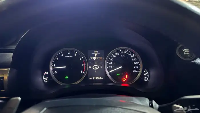 لكزس is350 للي يدور النظيف  تم البيع 14