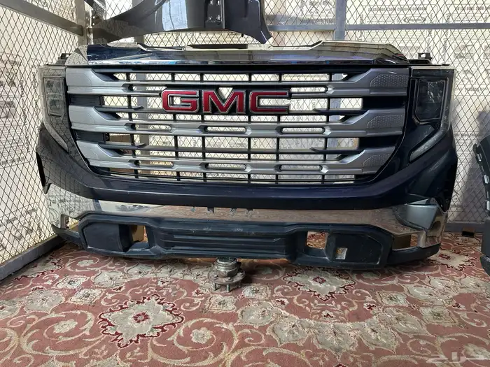 واجهيه جي ام سي سييرا 2024 1