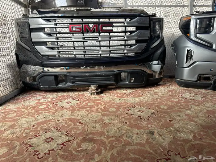 واجهيه جي ام سي سييرا 2024 9