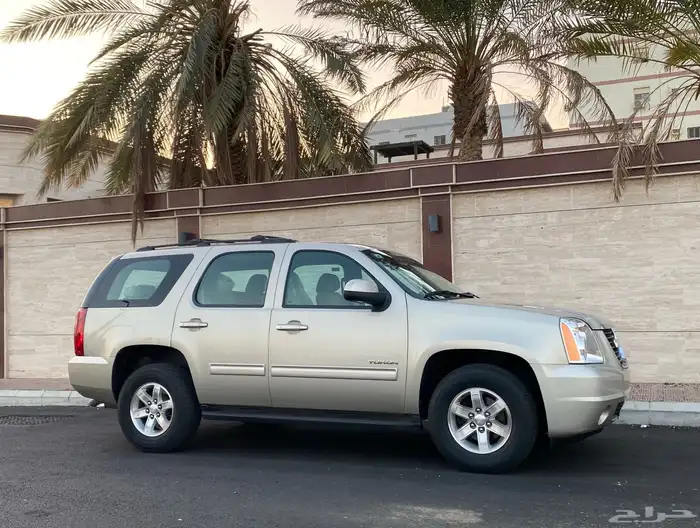 جمس يوكن 2014 مخزن تم البيع 3