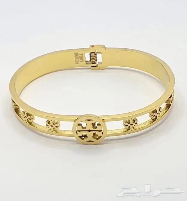 اساور وخواتم وسلاسل مميزة LV وكارتير مع الملحقات ويوجد توصيل 92