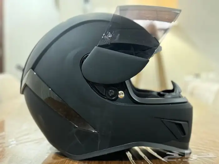 خوذه ايكون مقاس m 2