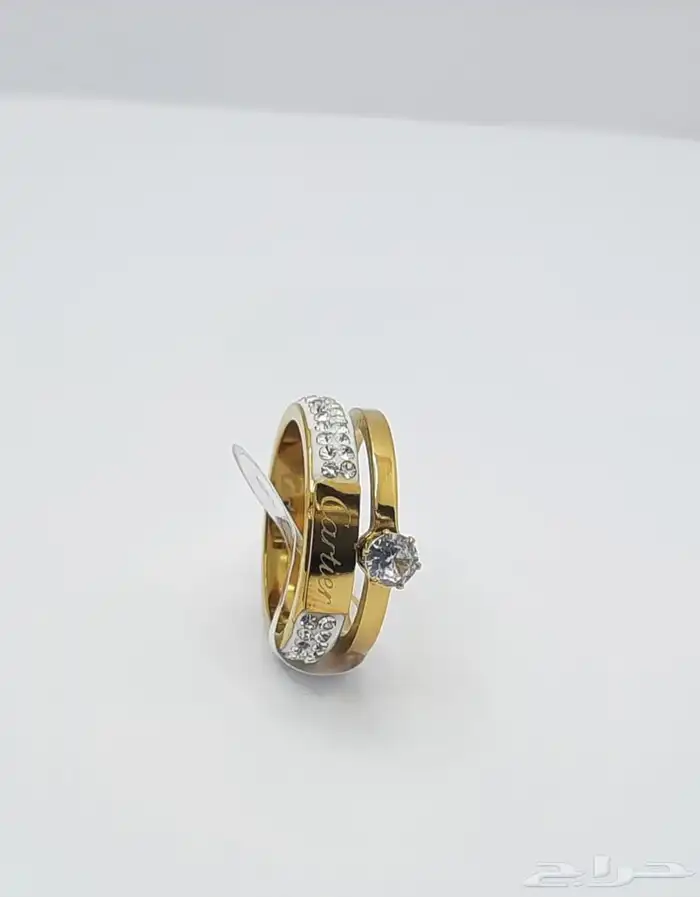 اساور وخواتم وسلاسل مميزة LV وكارتير مع الملحقات ويوجد توصيل 5