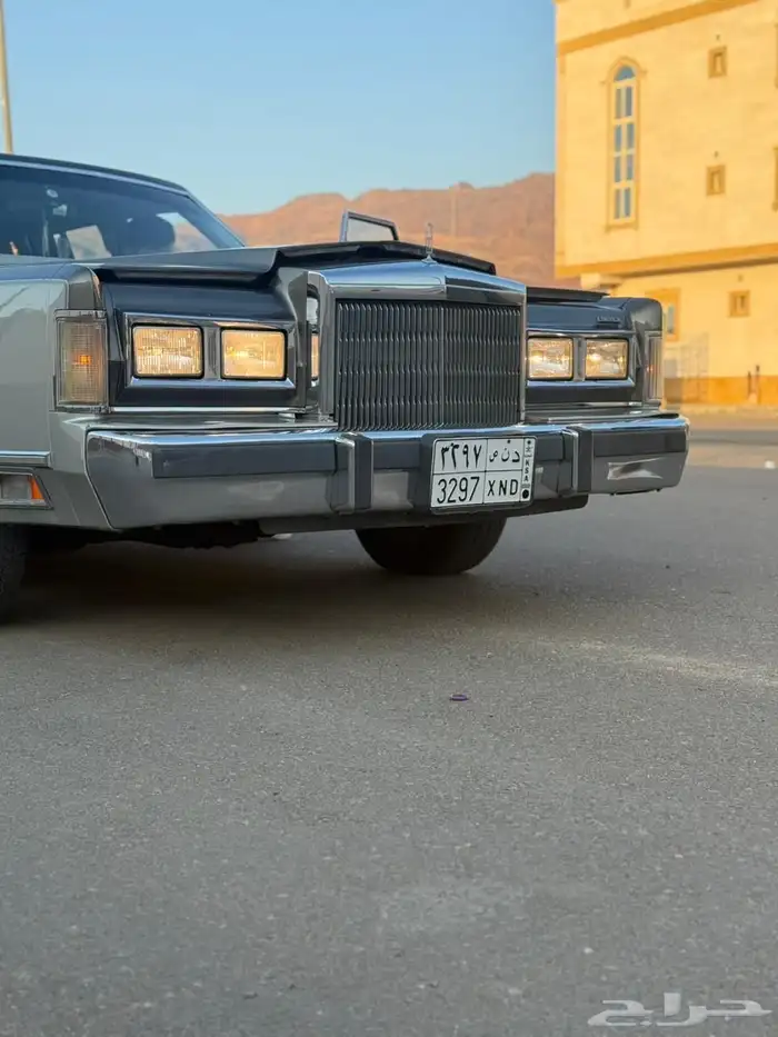 تاون كار 1988 مخزن 0