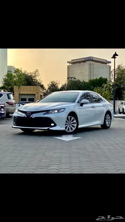 تصوير محترف للسيارات لغرض البيع في الخبر 97