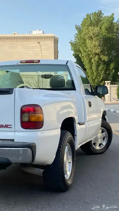 تصوير محترف للسيارات لغرض البيع في الخبر 68