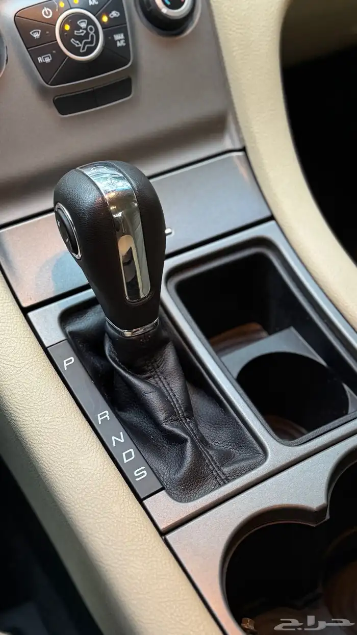 Ford Taurus 2016 (( تم البيع )) 35